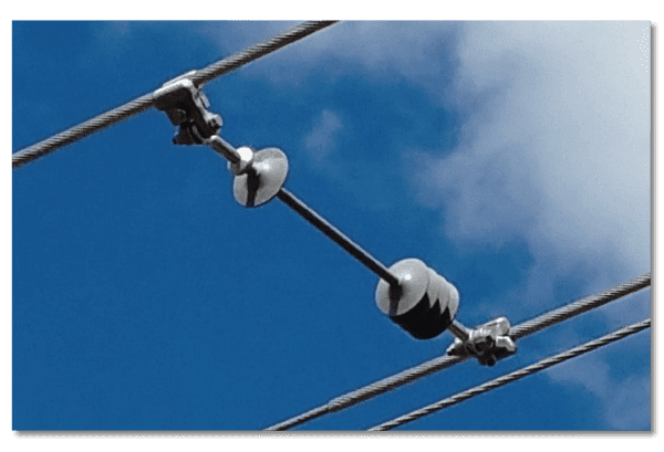 Product Installations Image of a Spacer Twister, spacers in transmission line